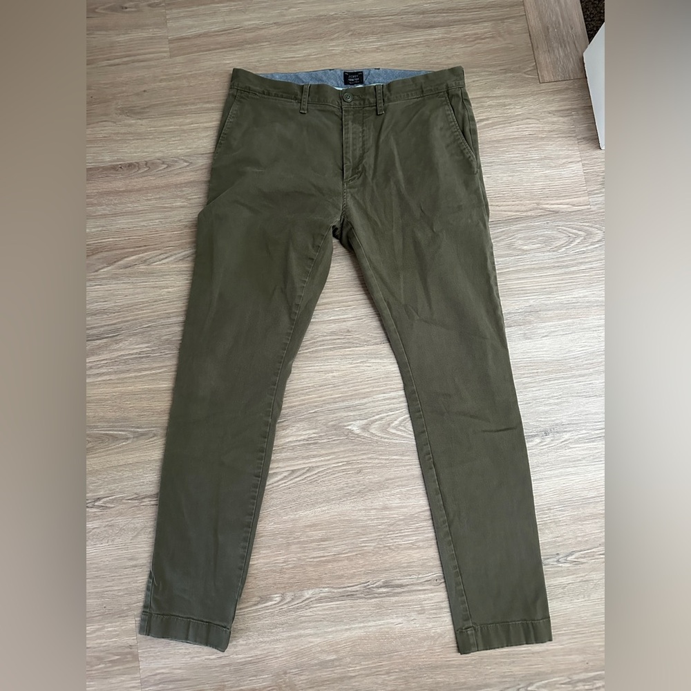 J CREW - Men's Olive Green Casual Chino Pants